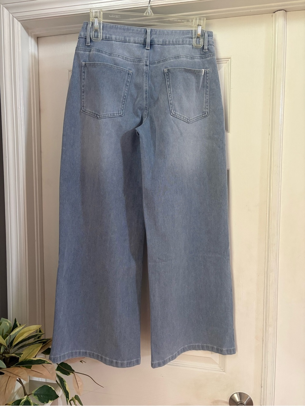 HALARA Light Wash Wide Leg Jeans - Picture 2 of 9